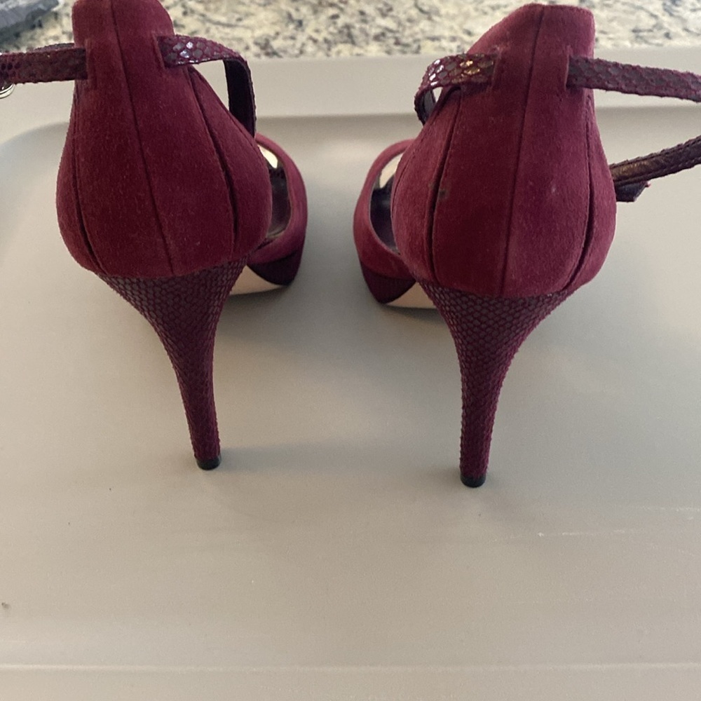 NEW White House Black Market dark cherry faux suede and snake platform heels - Picture 5 of 8